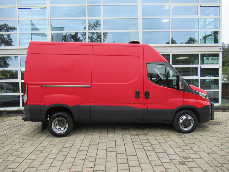 Iveco Daily 35C15V 3.0 352 H3 L NIDO DIN Standverw. - Furgone chiuso: foto 4 Iveco Daily 35C15V 3.0 352 H3 L NIDO DIN Standverw. - Furgone chiuso: foto 4