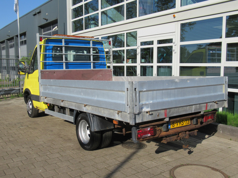 Iveco Daily 50C17 3.0D 125KW EEV 345 PickUp NIDO DIN - Furgone con cassone fisso: foto 4 Iveco Daily 50C17 3.0D 125KW EEV 345 PickUp NIDO DIN - Furgone con cassone fisso: foto 4