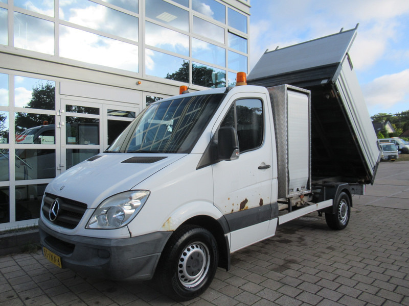 Mercedes-Benz Sprinter 309 2.2 CDI 366 3-Z./S. Kipper Tipper - Furgone ribaltabile: foto 3 Mercedes-Benz Sprinter 309 2.2 CDI 366 3-Z./S. Kipper Tipper - Furgone ribaltabile: foto 3