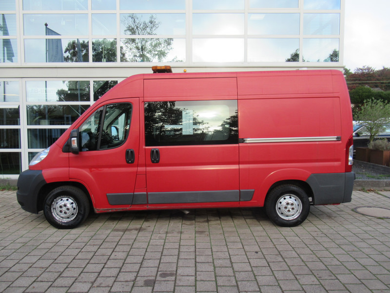 Peugeot Boxer 330 2.2 HDI 96KW L2H2 Dubbelcabine P+ DOKA - Furgoncino, Furgone doppia cabina: foto 4 Peugeot Boxer 330 2.2 HDI 96KW L2H2 Dubbelcabine P+ DOKA - Furgoncino, Furgone doppia cabina: foto 4