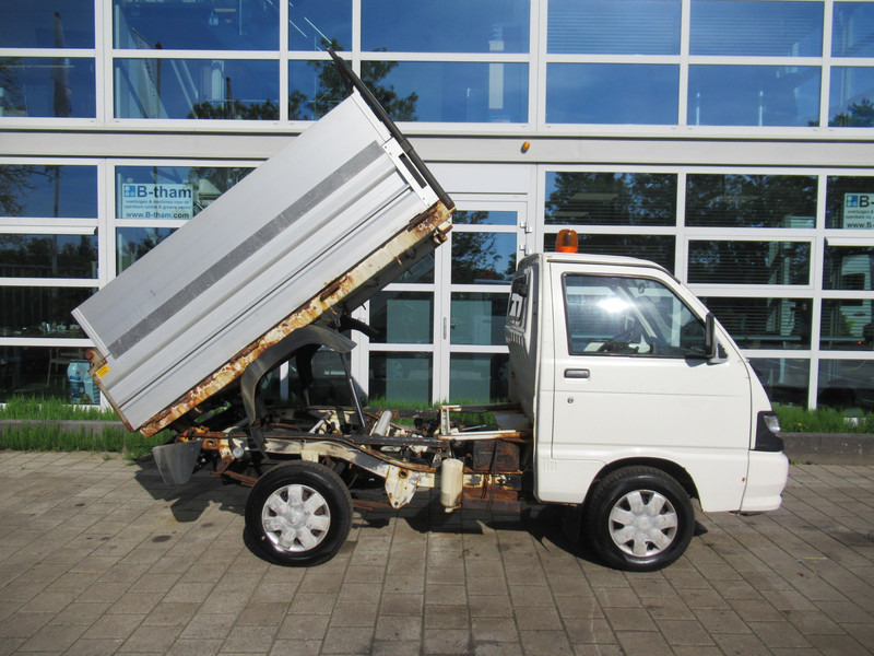 Piaggio Porter 1.3 Kipper SL Extra - Furgone ribaltabile: foto 4 Piaggio Porter 1.3 Kipper SL Extra - Furgone ribaltabile: foto 4