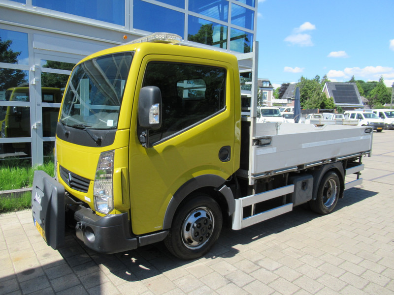 Renault Maxity 2.5DCi 107KW Airco Open laadbak Twist Lock - Furgone con cassone fisso: foto 2 Renault Maxity 2.5DCi 107KW Airco Open laadbak Twist Lock - Furgone con cassone fisso: foto 2