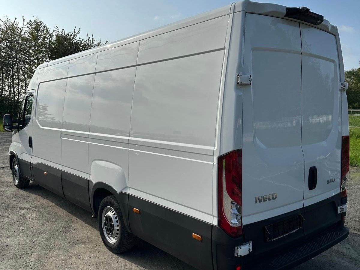 Iveco Daily 35S14 *MAXI* Radstand 4100*Kamera*TOP - Furgone chiuso: foto 4 Iveco Daily 35S14 *MAXI* Radstand 4100*Kamera*TOP - Furgone chiuso: foto 4