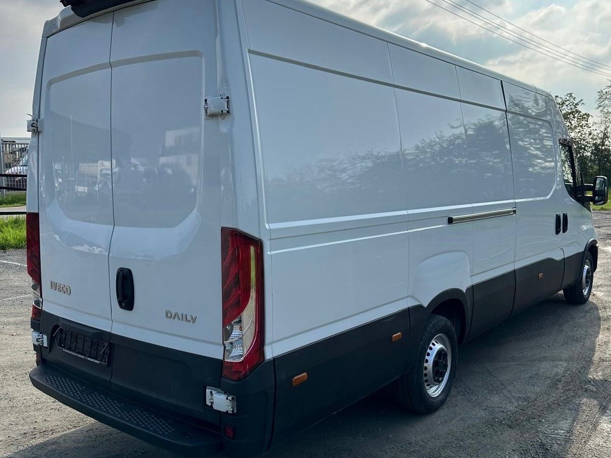 Iveco Daily 35S14 *MAXI* Radstand 4100*Kamera*TOP - Furgone chiuso: foto 3 Iveco Daily 35S14 *MAXI* Radstand 4100*Kamera*TOP - Furgone chiuso: foto 3