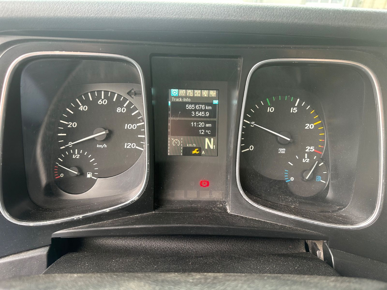 Trattore stradale Mercedes-Benz Actros 4 1846/ Retarder/ Kipphydraulik/Top: foto 15