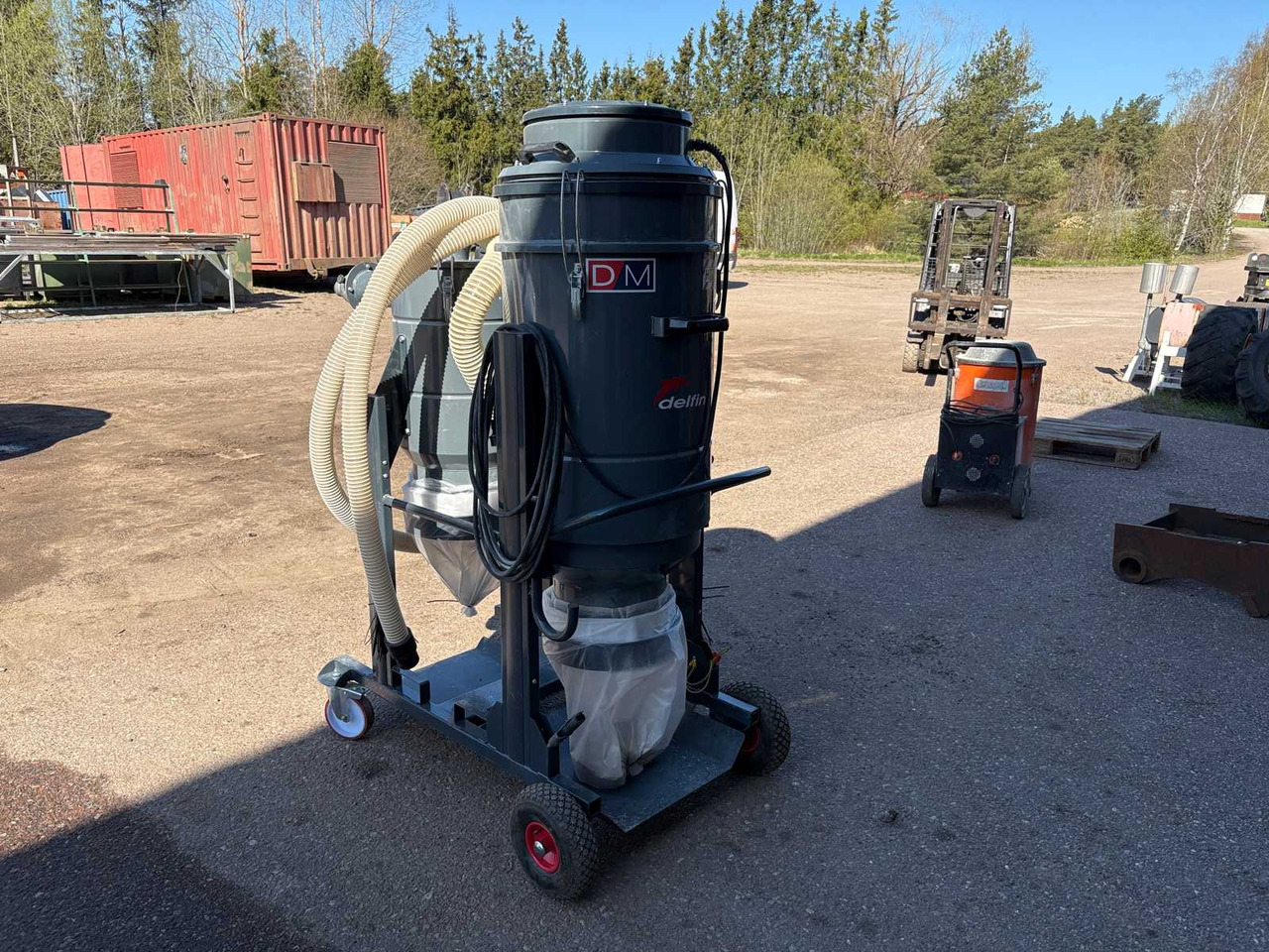 Industrial vacuum cleaner Delfin DM3 - Aspiratore industriale: foto 3 Industrial vacuum cleaner Delfin DM3 - Aspiratore industriale: foto 3