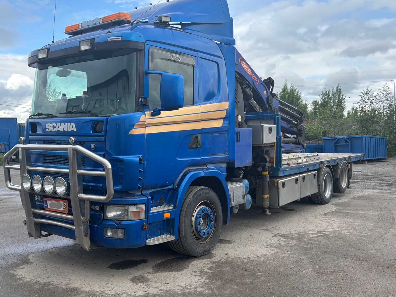 Truck Scania R 164 460 + crane PM 35.5 SP - Autocarro con pianale/ Cassone fisso, Camion con gru: foto 1 Truck Scania R 164 460 + crane PM 35.5 SP - Autocarro con pianale/ Cassone fisso, Camion con gru: foto 1