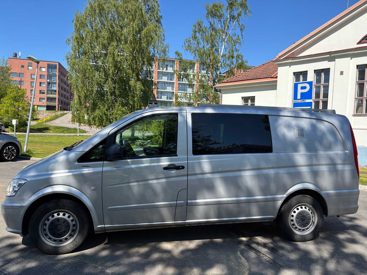 Van Mercedes-Benz Vito 113 CDI and Fischer Panda 8kVA generator - Furgone doppia cabina: foto 4 Van Mercedes-Benz Vito 113 CDI and Fischer Panda 8kVA generator - Furgone doppia cabina: foto 4