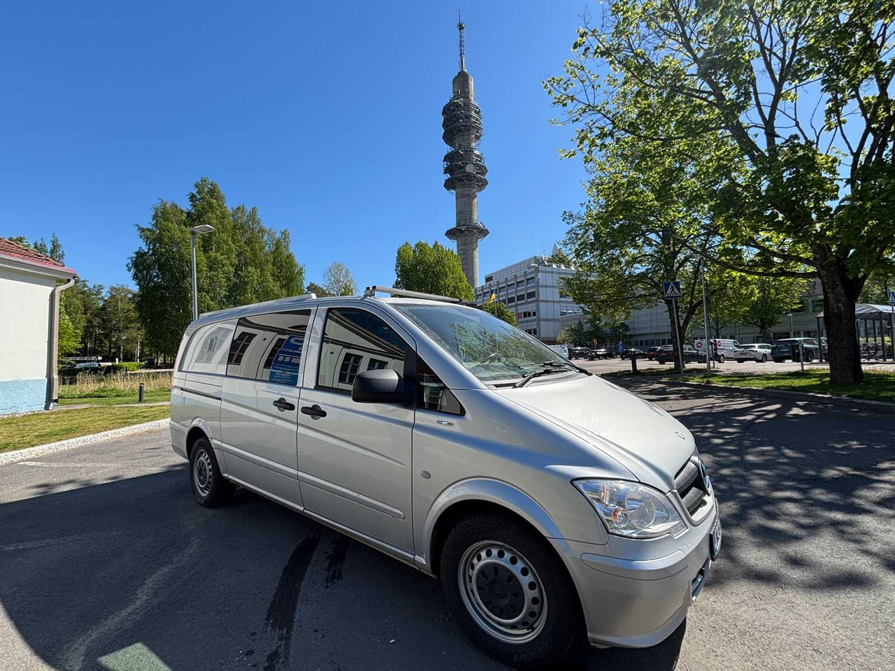 Van Mercedes-Benz Vito 113 CDI and Fischer Panda 8kVA generator - Furgone doppia cabina: foto 1 Van Mercedes-Benz Vito 113 CDI and Fischer Panda 8kVA generator - Furgone doppia cabina: foto 1