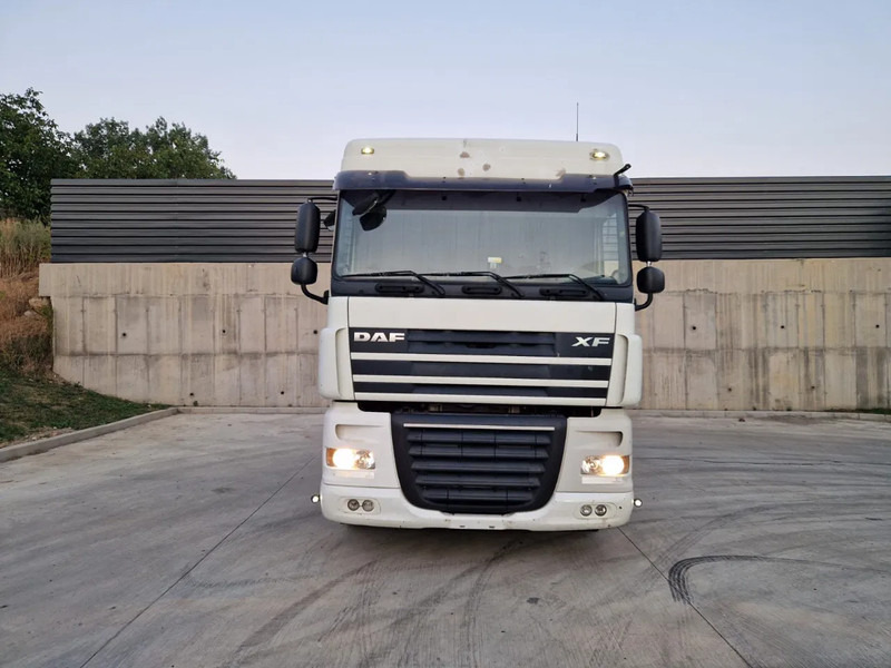 DAF XF 105.460 - Trattore terminale: foto 1 DAF XF 105.460 - Trattore terminale: foto 1