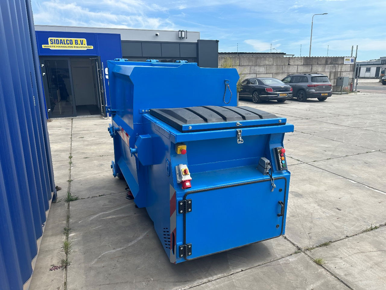 Sidalco Mini pers nat afval 2.5 m3 - Carrozzeria per autocarro per rifiuti: foto 2 Sidalco Mini pers nat afval 2.5 m3 - Carrozzeria per autocarro per rifiuti: foto 2