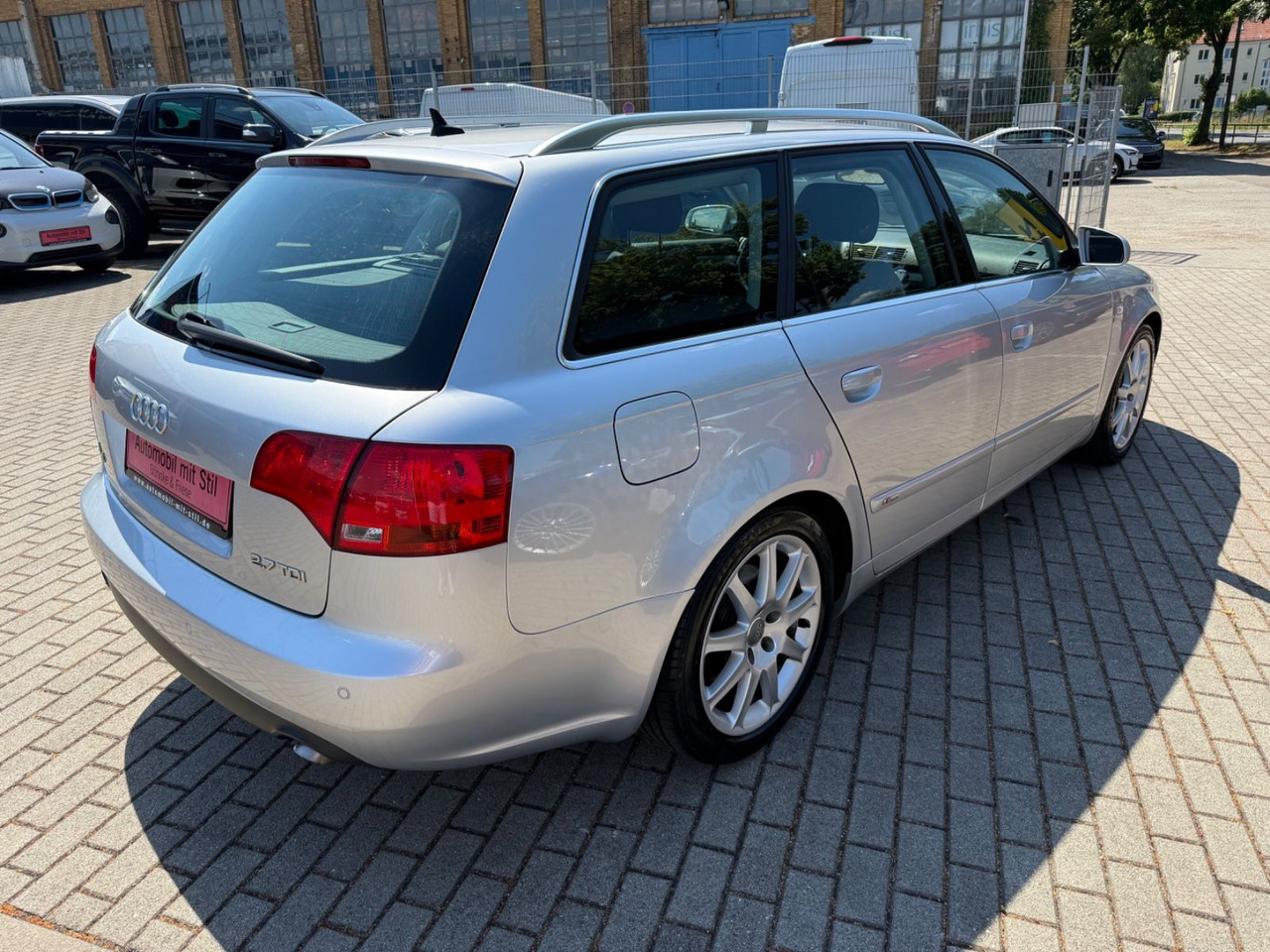 Audi A4 Avant 2.7 TDI S-LINE XENON NAVI TÜV 05/27 - Autovettura: foto 4 Audi A4 Avant 2.7 TDI S-LINE XENON NAVI TÜV 05/27 - Autovettura: foto 4