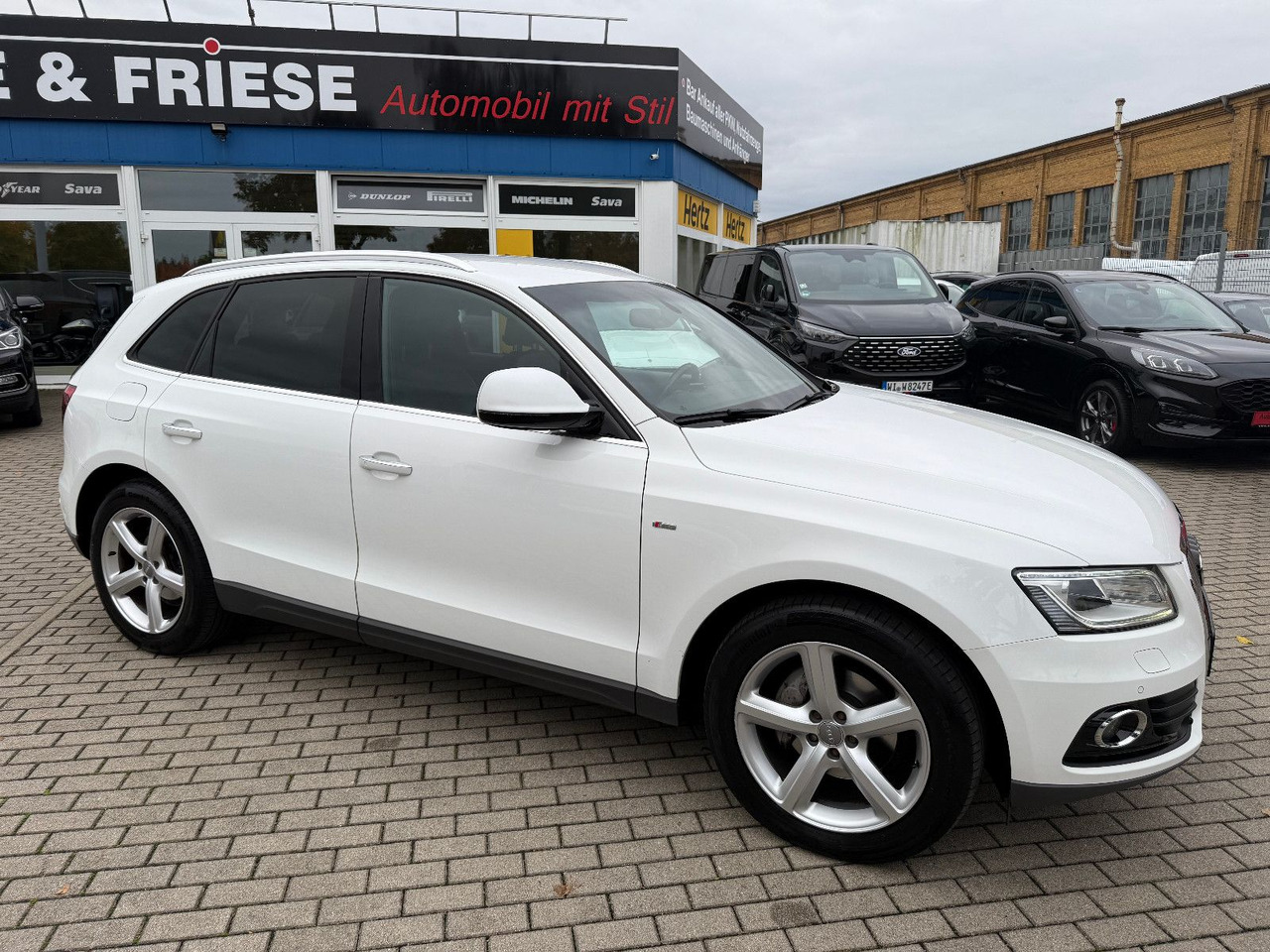Audi Q5 2.0 TDI CLEAN DIESEL S -LINE XENON LED ACC - SUV/ Fuoristrada: foto 4 Audi Q5 2.0 TDI CLEAN DIESEL S -LINE XENON LED ACC - SUV/ Fuoristrada: foto 4