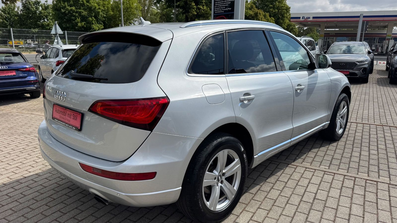 Audi Q5 2.0 TFSI tiptronic quattro Leder Xenon Pano - SUV/ Fuoristrada: foto 5 Audi Q5 2.0 TFSI tiptronic quattro Leder Xenon Pano - SUV/ Fuoristrada: foto 5