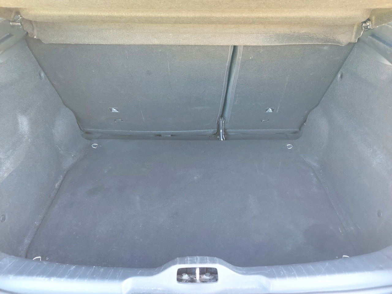 Berlina Citroën C4 Cactus Feel DAB Klima Sitzheizung PDC: foto 22