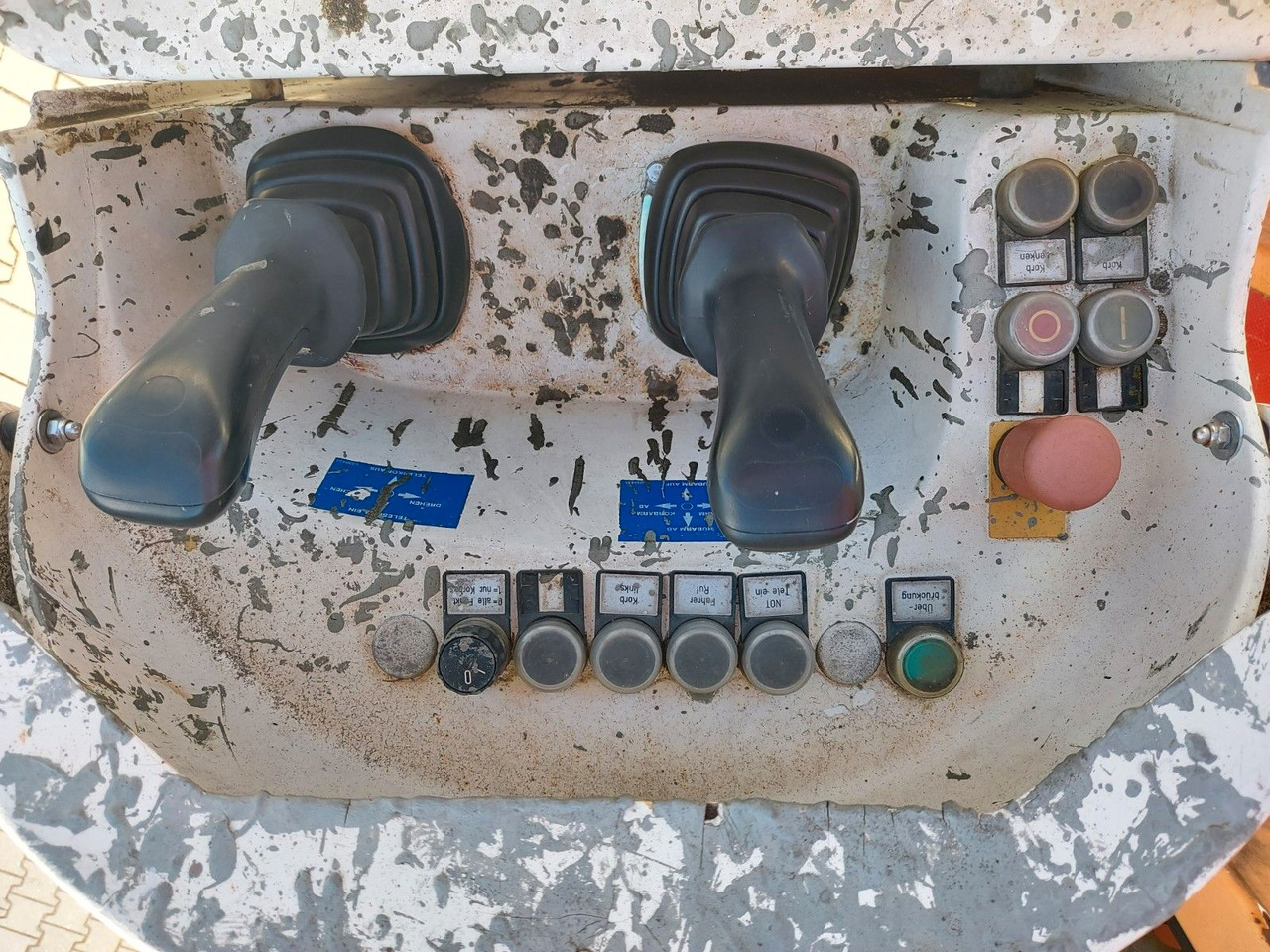 Piattaforma autocarrata Mercedes-Benz ATEGO 1323 HUBSTEIGER WUMAG WT220H: foto 21 Piattaforma autocarrata Mercedes-Benz ATEGO 1323 HUBSTEIGER WUMAG WT220H: foto 21