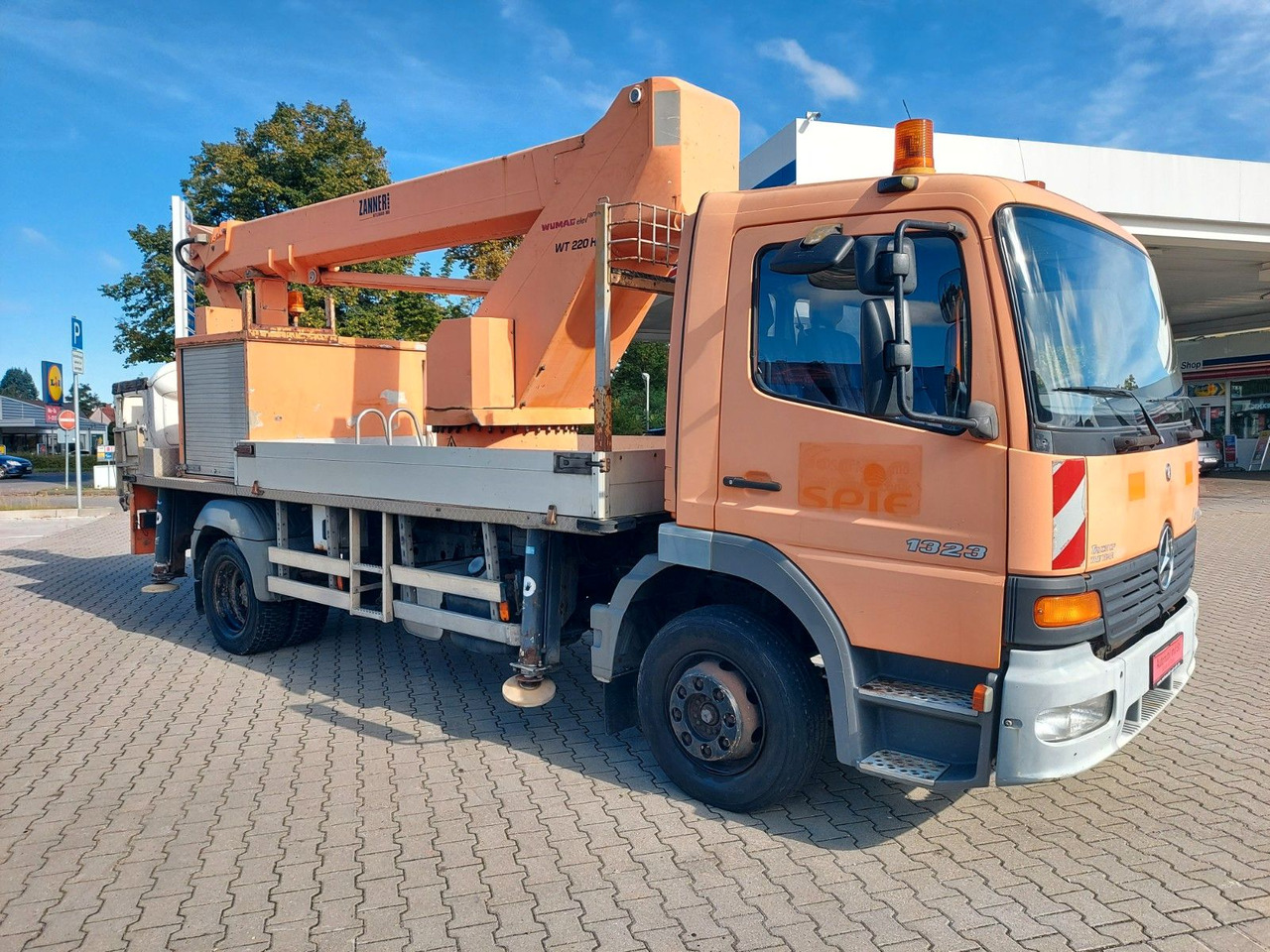 Mercedes-Benz ATEGO 1323 HUBSTEIGER WUMAG WT220H - Piattaforma autocarrata: foto 3 Mercedes-Benz ATEGO 1323 HUBSTEIGER WUMAG WT220H - Piattaforma autocarrata: foto 3
