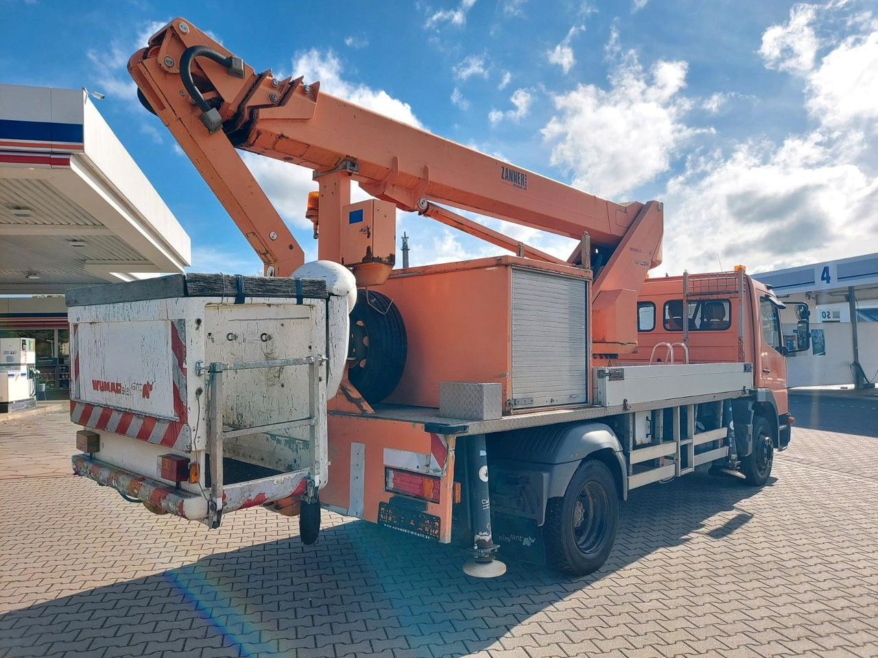 Mercedes-Benz ATEGO 1323 HUBSTEIGER WUMAG WT220H - Piattaforma autocarrata: foto 4 Mercedes-Benz ATEGO 1323 HUBSTEIGER WUMAG WT220H - Piattaforma autocarrata: foto 4
