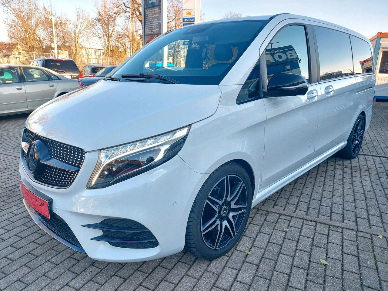 Mercedes-Benz V 250 AVANTGARDE EDITION AMG lang - Pulmino: foto 5 Mercedes-Benz V 250 AVANTGARDE EDITION AMG lang - Pulmino: foto 5