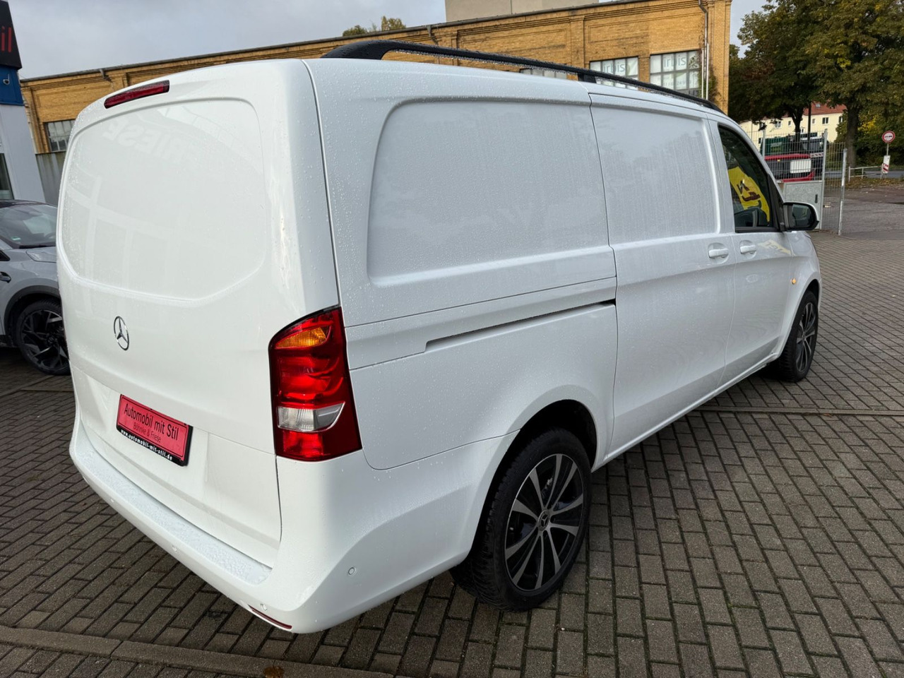 Mercedes-Benz Vito Kasten 114 CDI RWD lang KLIMA NAVI KAMERA P - Pulmino: foto 4 Mercedes-Benz Vito Kasten 114 CDI RWD lang KLIMA NAVI KAMERA P - Pulmino: foto 4