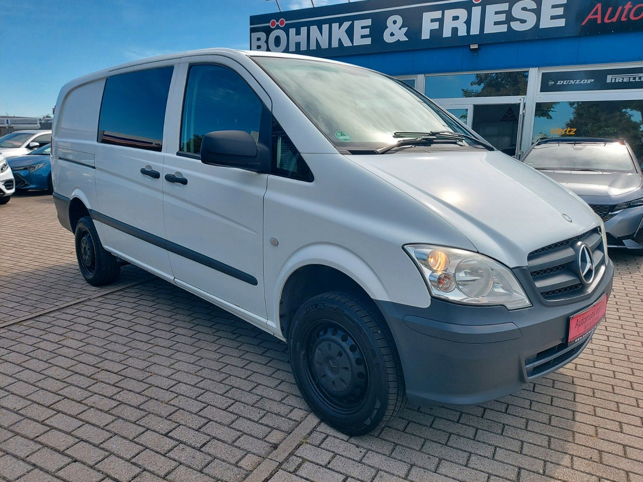 Mercedes-Benz Vito Mixto 4x4 116 CDI lang Autom. Tempo - Pulmino: foto 3 Mercedes-Benz Vito Mixto 4x4 116 CDI lang Autom. Tempo - Pulmino: foto 3