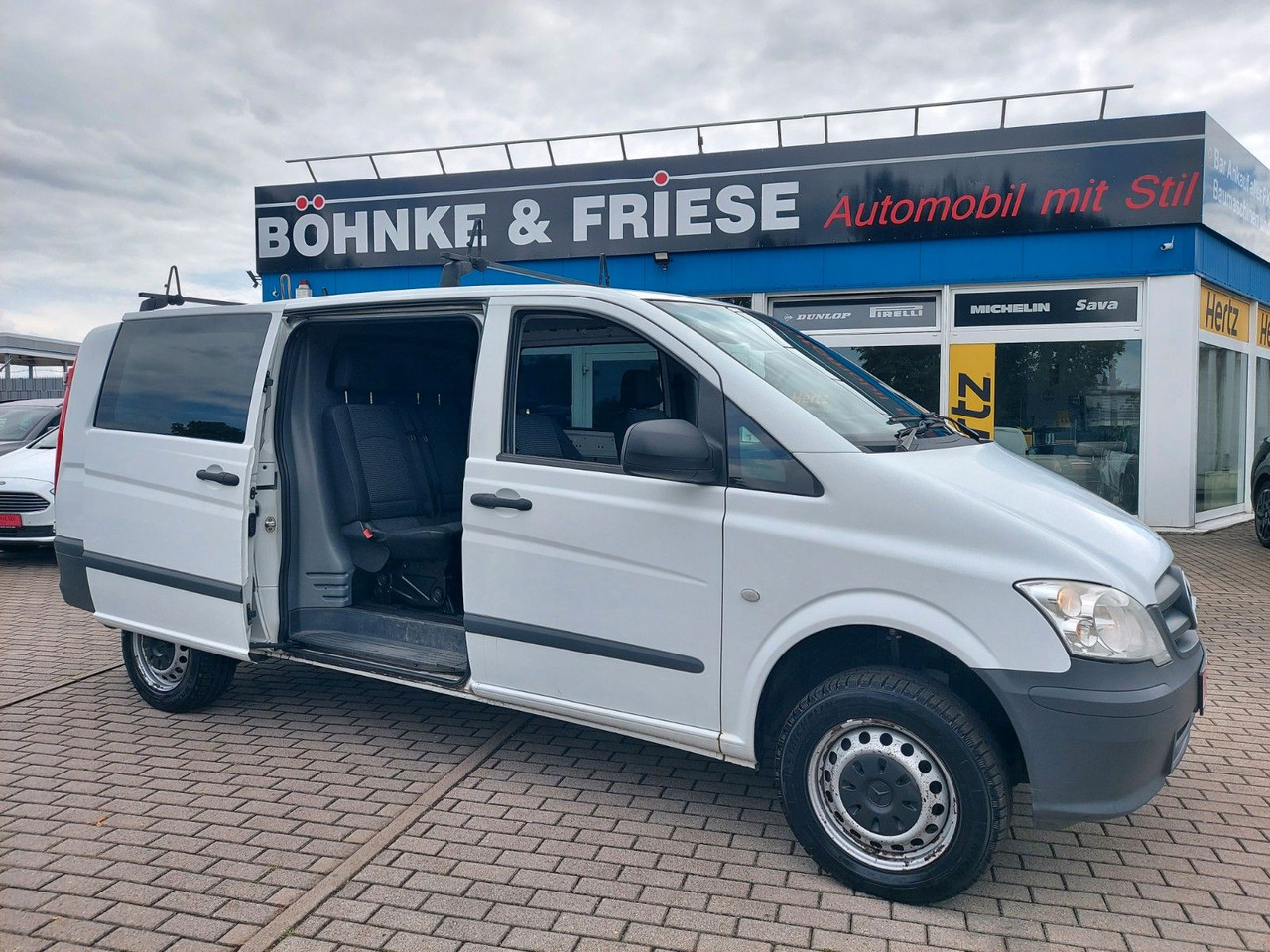 Mercedes-Benz Vito Mixto 4x4 116 extralang Automatik 5 Sitze - Pulmino: foto 1 Mercedes-Benz Vito Mixto 4x4 116 extralang Automatik 5 Sitze - Pulmino: foto 1