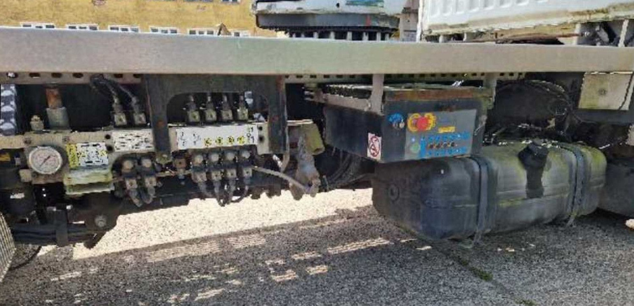 Nissan CABSTAR 35.11 HUBARBEITSBÜHNE LIFT 23 METER NEU - Piattaforma autocarrata: foto 5 Nissan CABSTAR 35.11 HUBARBEITSBÜHNE LIFT 23 METER NEU - Piattaforma autocarrata: foto 5
