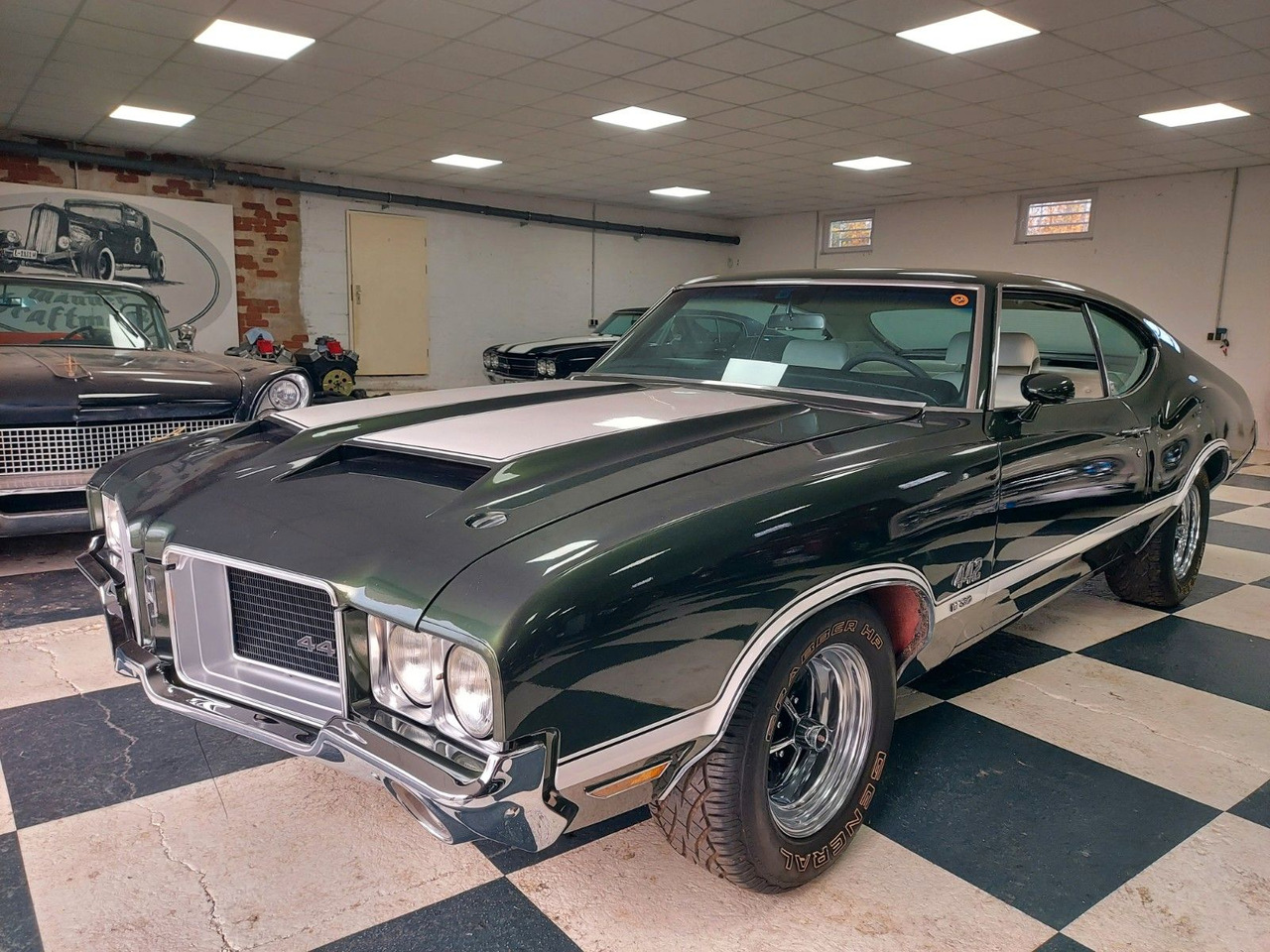 Oldsmobile Cutlass 442 V8 W30 Cabrio Coupe Hardtop H-Zulass - Cabriolet: foto 1 Oldsmobile Cutlass 442 V8 W30 Cabrio Coupe Hardtop H-Zulass - Cabriolet: foto 1