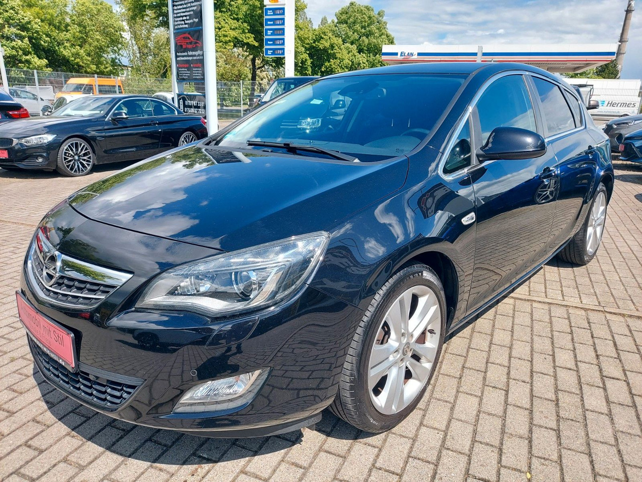 Opel Astra J Lim. 5-trg. Innovation Xenon Navi Sitzhe - Berlina: foto 4 Opel Astra J Lim. 5-trg. Innovation Xenon Navi Sitzhe - Berlina: foto 4
