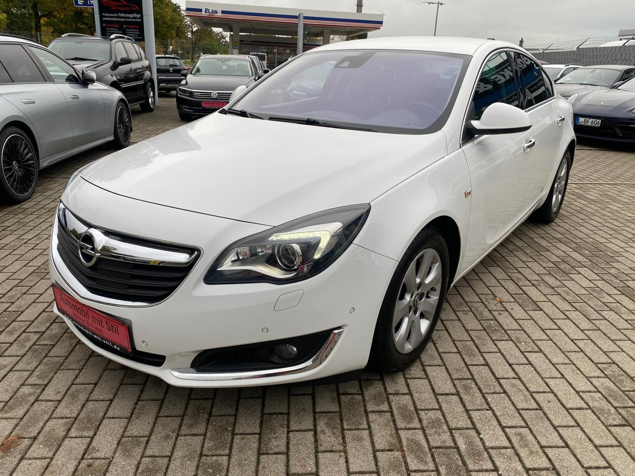 Opel Insignia A Lim. Automatik Leder Navi Xenon Led - Berlina: foto 2 Opel Insignia A Lim. Automatik Leder Navi Xenon Led - Berlina: foto 2