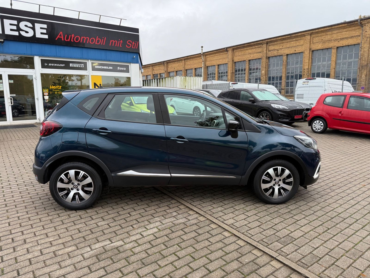 Renault Captur Intens Energy Automatik - SUV/ Fuoristrada: foto 3 Renault Captur Intens Energy Automatik - SUV/ Fuoristrada: foto 3
