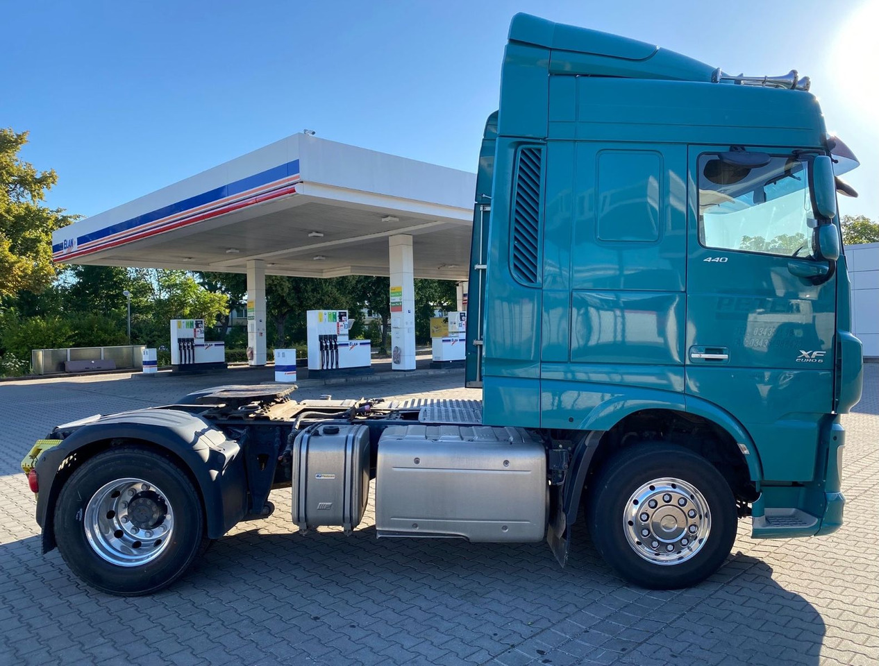 DAF XF 440 EURO 6 KIPPHYDRAULIK ALUFELGEN - Trattore stradale: foto 2 DAF XF 440 EURO 6 KIPPHYDRAULIK ALUFELGEN - Trattore stradale: foto 2