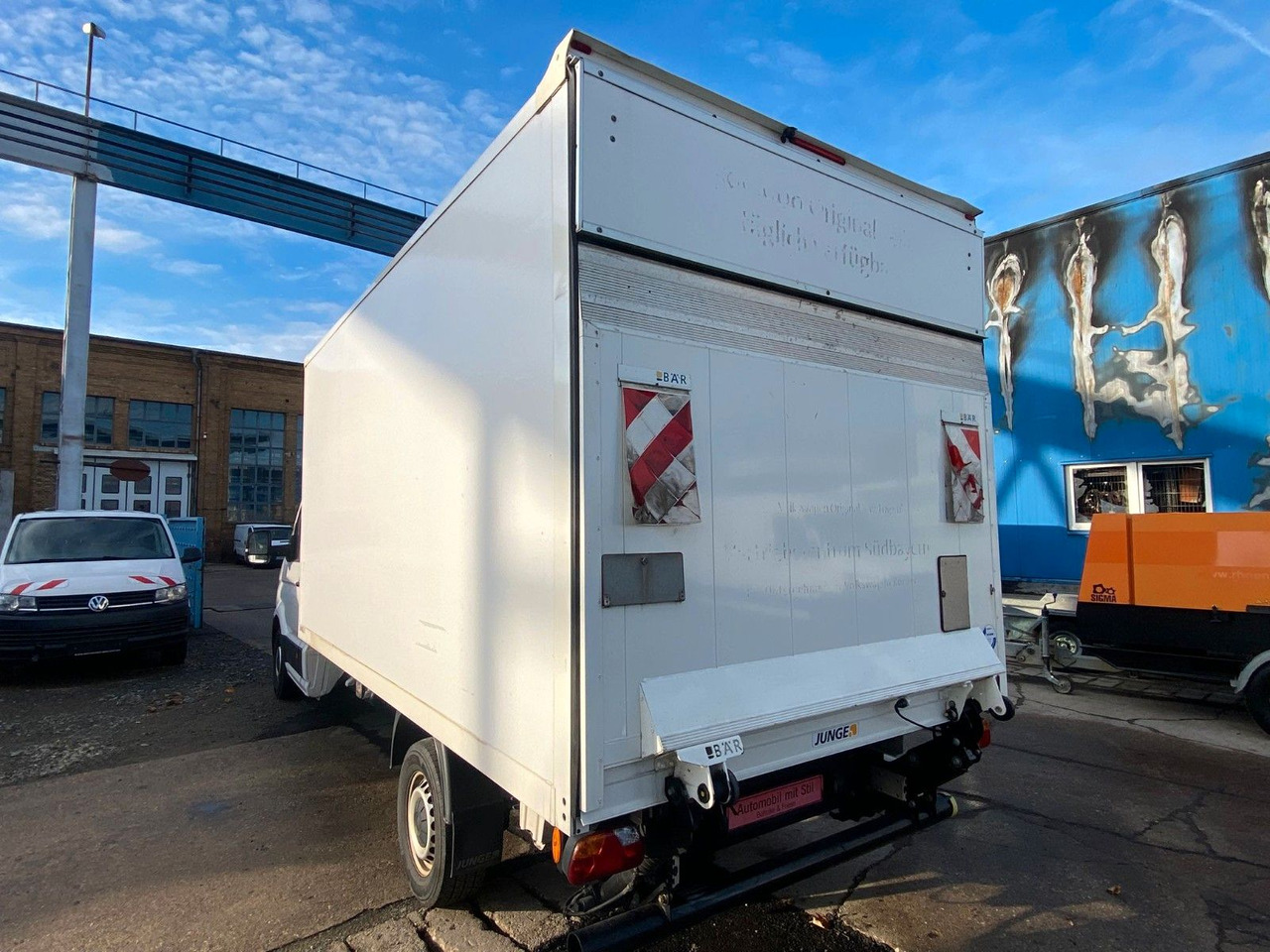 Volkswagen Crafter Pritsche Koffer 35 lang Bär LBW 750 - Furgone box: foto 5 Volkswagen Crafter Pritsche Koffer 35 lang Bär LBW 750 - Furgone box: foto 5