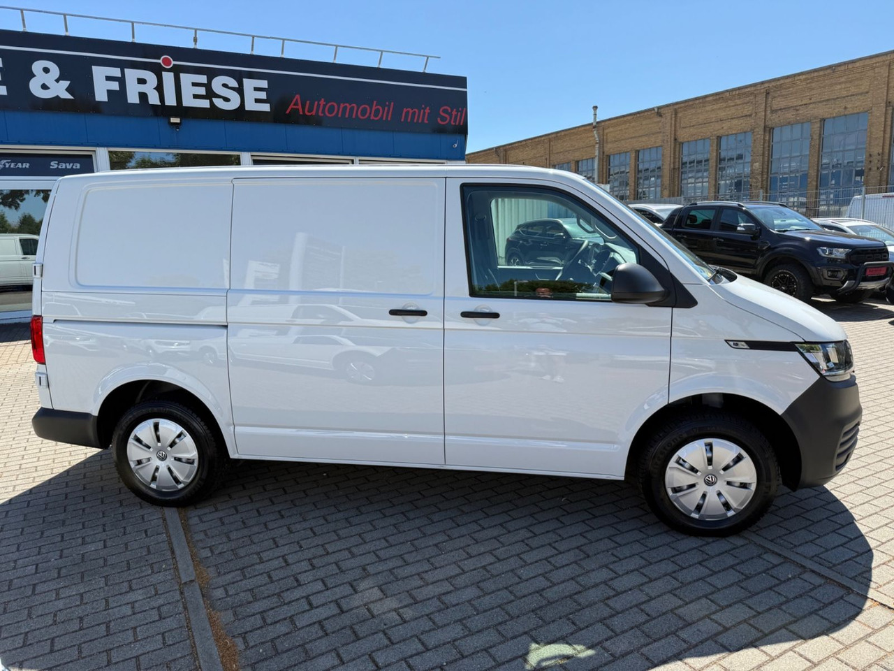 Volkswagen T6 Kasten Kombi Klima Tempomat DAB Radio 3 Sitze - Pulmino: foto 3 Volkswagen T6 Kasten Kombi Klima Tempomat DAB Radio 3 Sitze - Pulmino: foto 3
