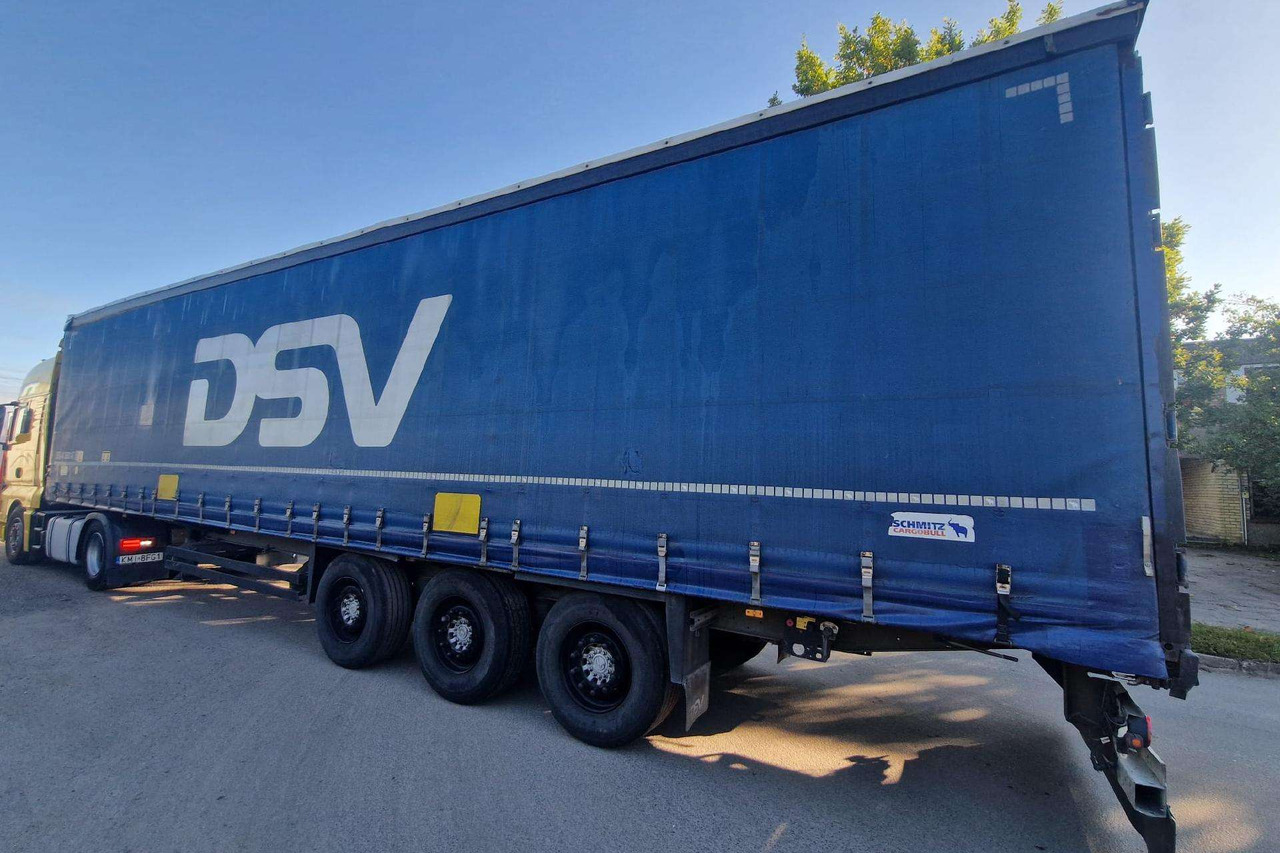 Schmitz - Semirimorchio centinato: foto 3 Schmitz - Semirimorchio centinato: foto 3