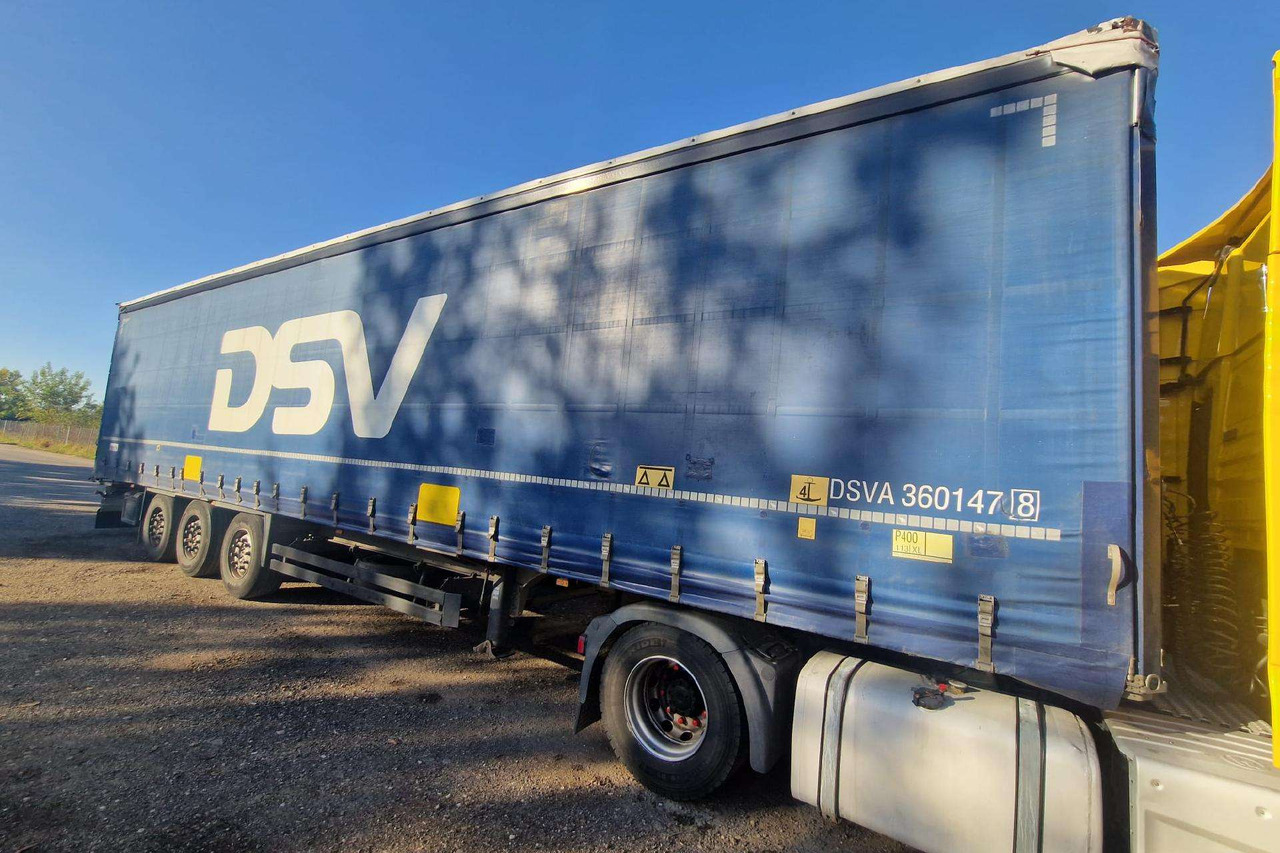 Schmitz - Semirimorchio centinato: foto 1 Schmitz - Semirimorchio centinato: foto 1