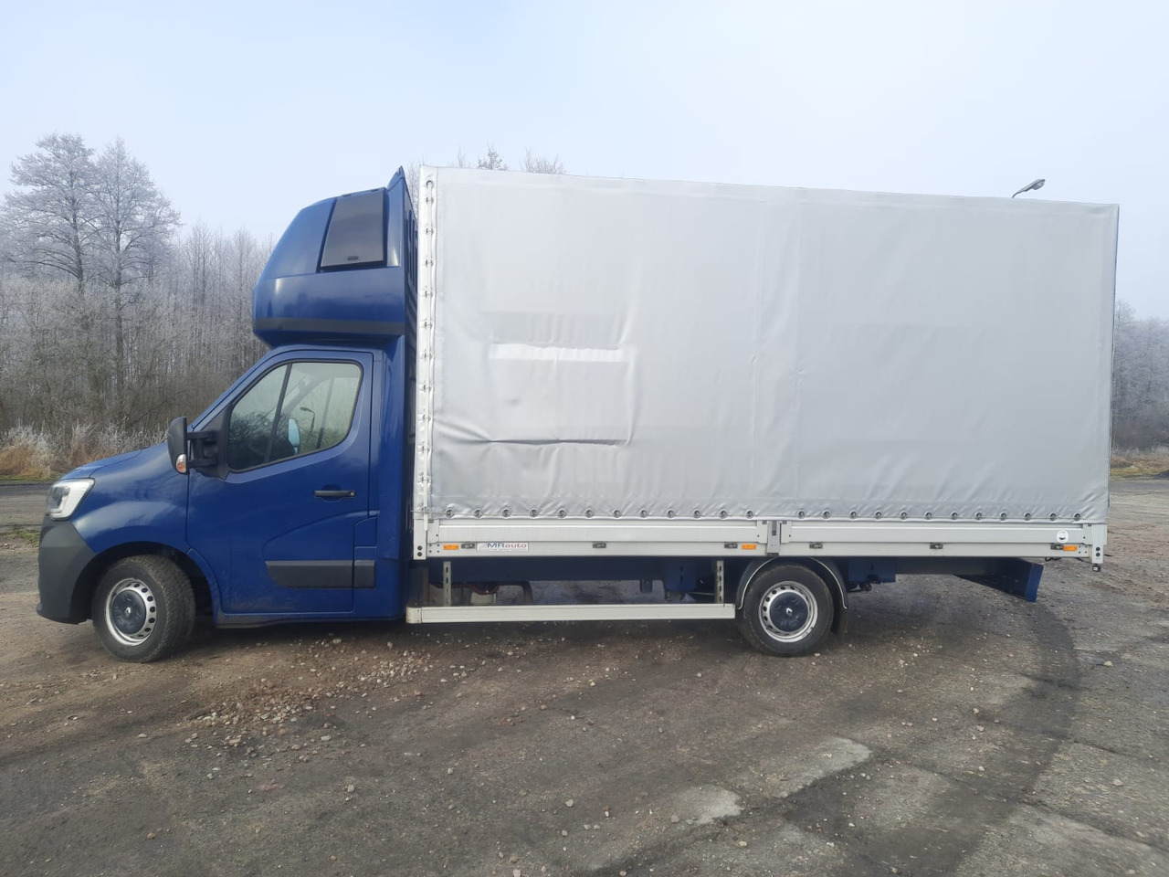 Furgone centinato nuovo RENAULT MASTER 165: foto 13