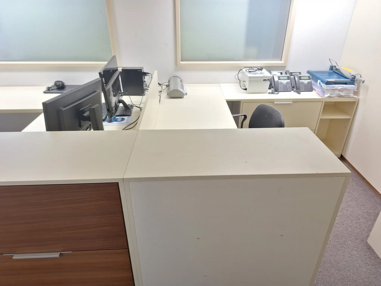 1 Stk. Büro Kombination (Pieno) - Attrezzo/ Attrezzature: foto 3 1 Stk. Büro Kombination (Pieno) - Attrezzo/ Attrezzature: foto 3