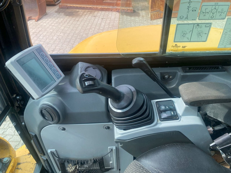 Caterpillar 305 E II AIRCO! - Miniescavatore: foto 5 Caterpillar 305 E II AIRCO! - Miniescavatore: foto 5