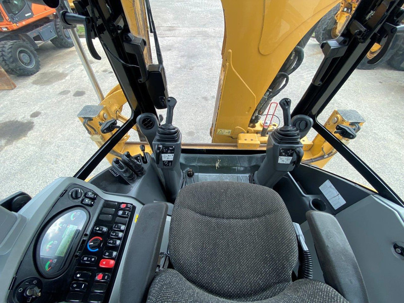 Caterpillar 432F2 NVT - Terna: foto 5 Caterpillar 432F2 NVT - Terna: foto 5