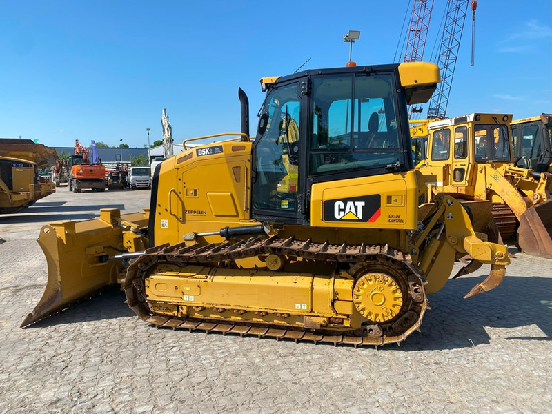Caterpillar D5K2 XL NVT - Bulldozer: foto 2 Caterpillar D5K2 XL NVT - Bulldozer: foto 2