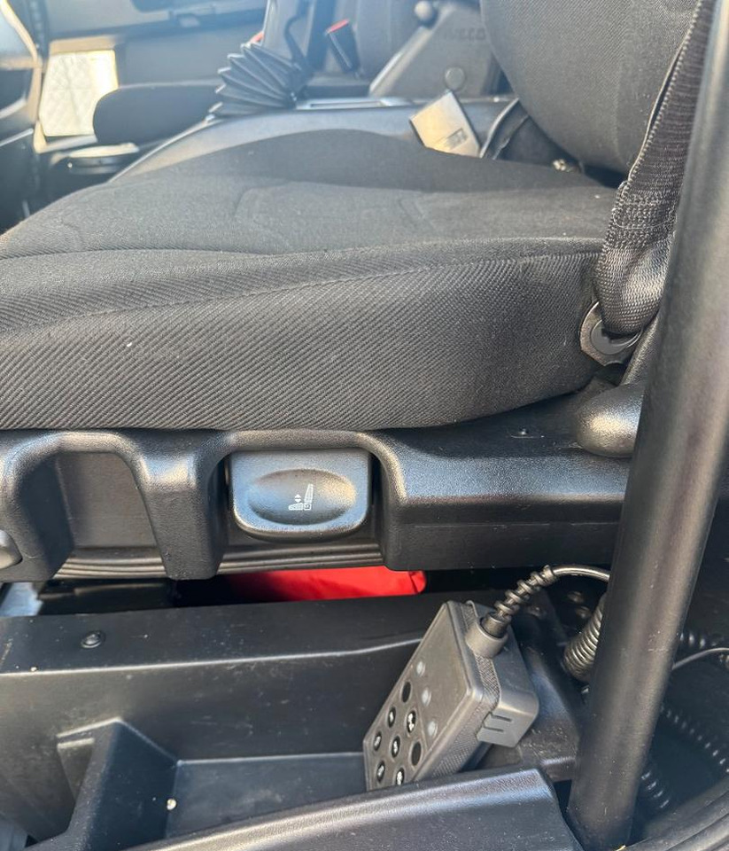 Autocarro furgonato Eurocargo furgone e sponda: foto 15