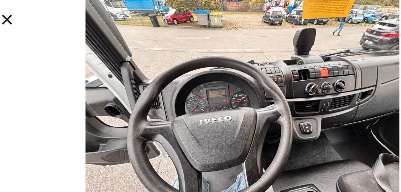Foto d'interni 1: Autocarro furgonato Iveco 190e280 euro6 furgone da 8,20 mt