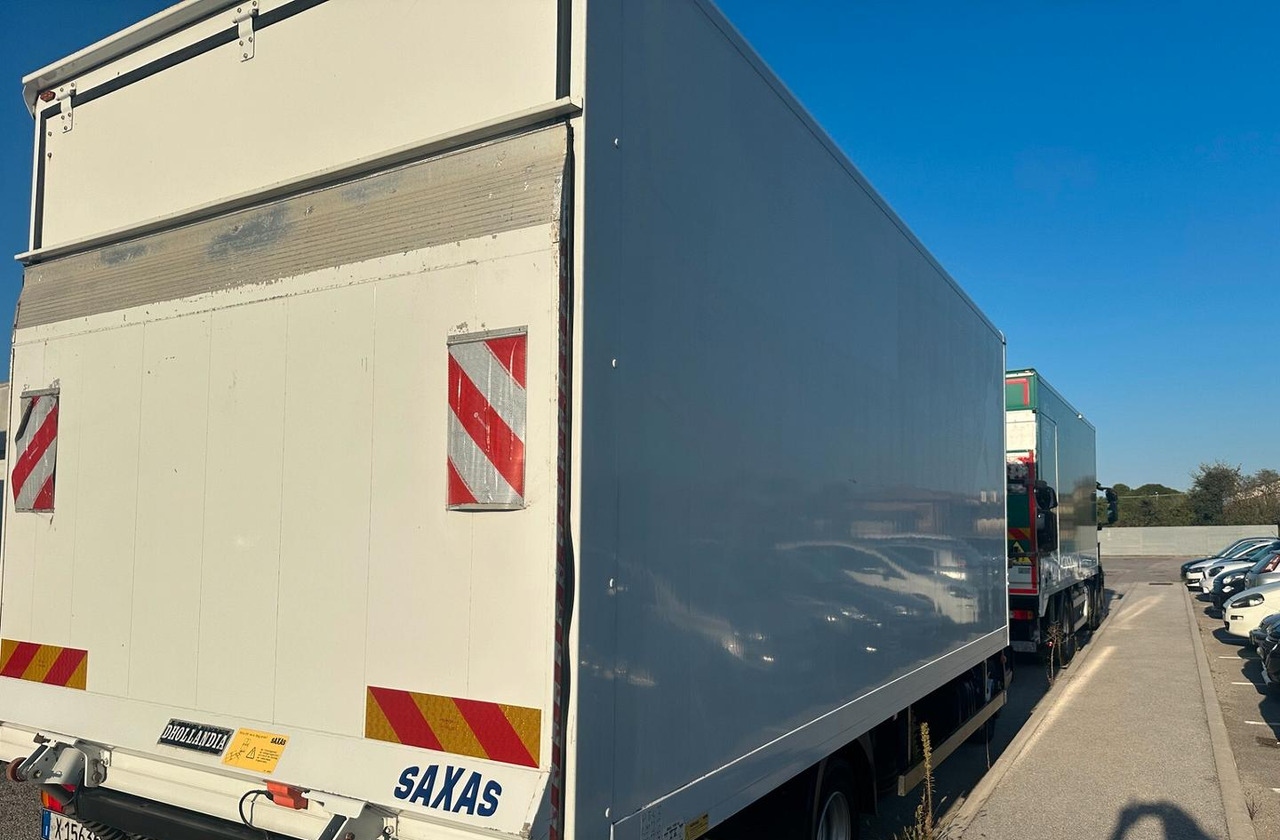 Iveco 80E19 P euro 6 furgone sponda - Autocarro furgonato: foto 4 Iveco 80E19 P euro 6 furgone sponda - Autocarro furgonato: foto 4