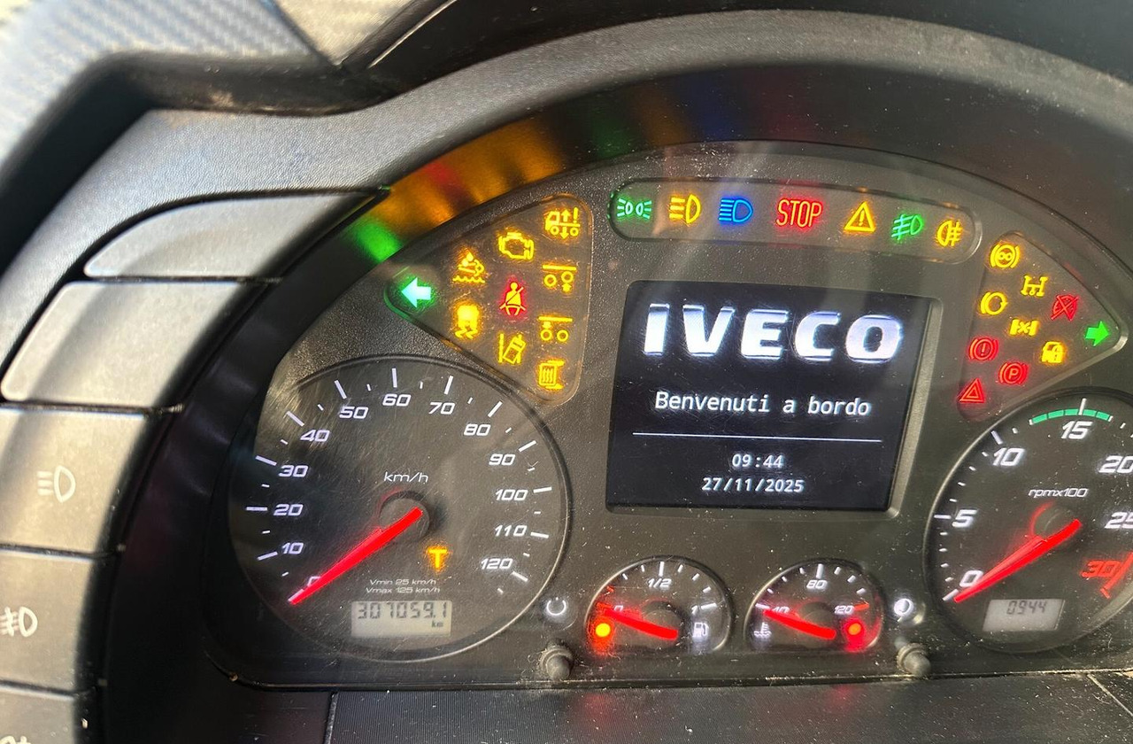 Iveco AD190 S 360 CENTINA E SPONDA EURO 6 - Camion centinato: foto 5 Iveco AD190 S 360 CENTINA E SPONDA EURO 6 - Camion centinato: foto 5