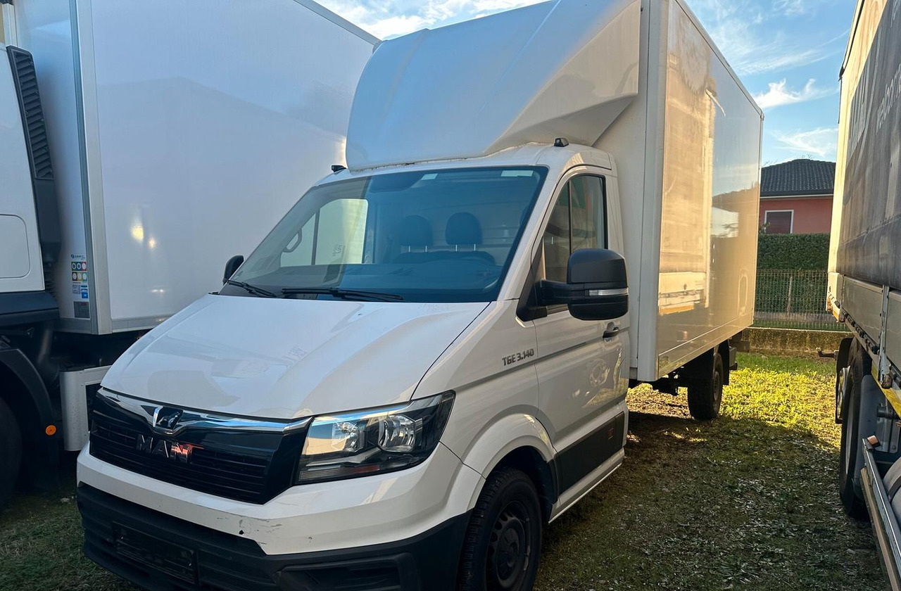 Volkswagen - Furgone box: foto 1 Volkswagen - Furgone box: foto 1