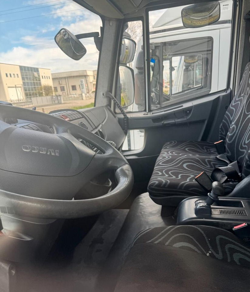 Autocarro furgonato iveco 75e190: foto 6