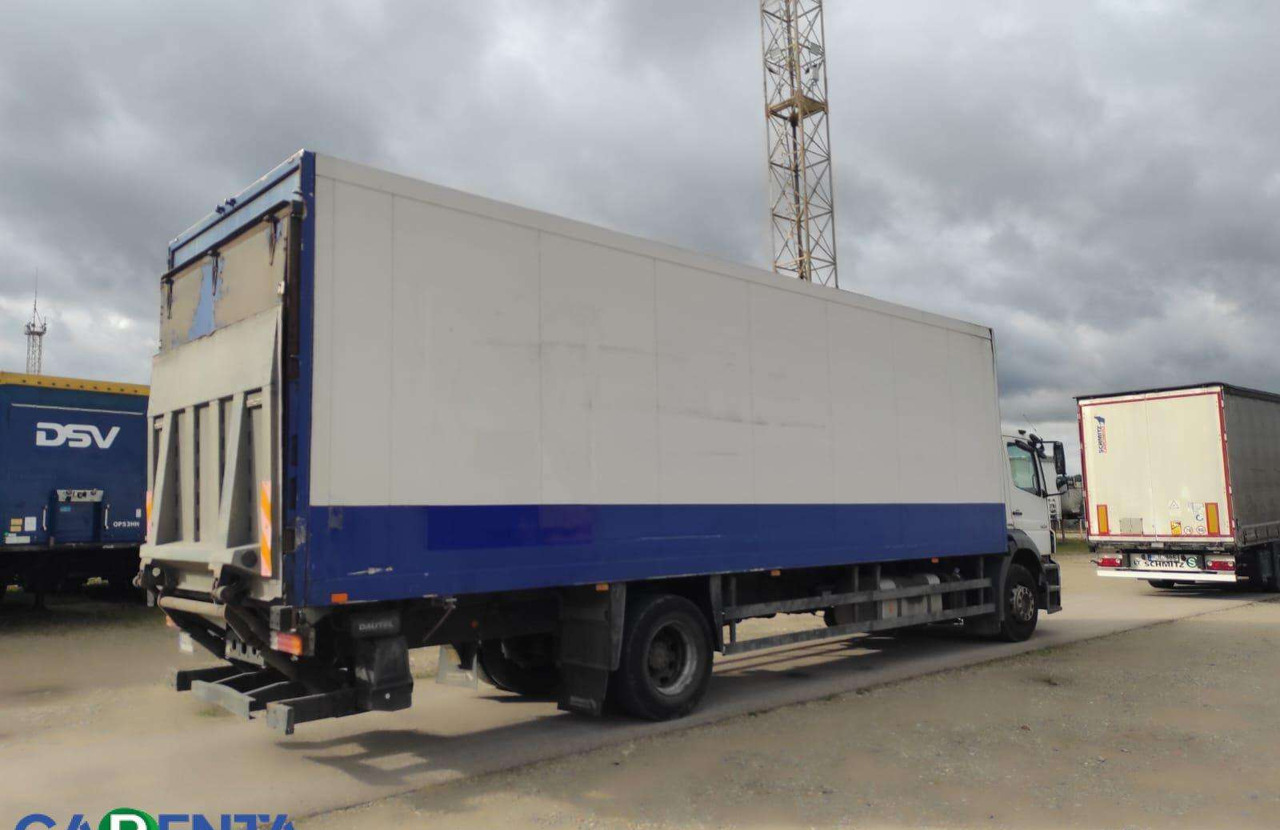 Mercedes-Benz 1824 - Autocarro frigorifero: foto 4 Mercedes-Benz 1824 - Autocarro frigorifero: foto 4