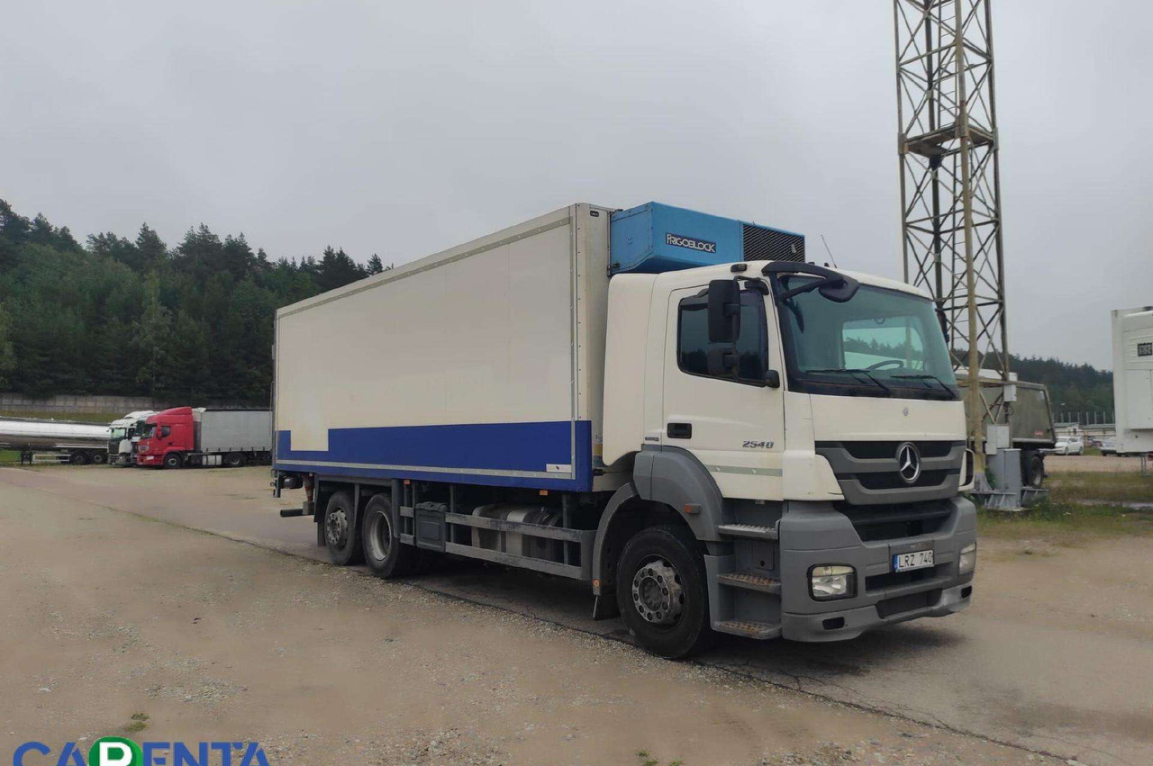 Mercedes-Benz AXOR 940.20 - Autocarro frigorifero: foto 2 Mercedes-Benz AXOR 940.20 - Autocarro frigorifero: foto 2