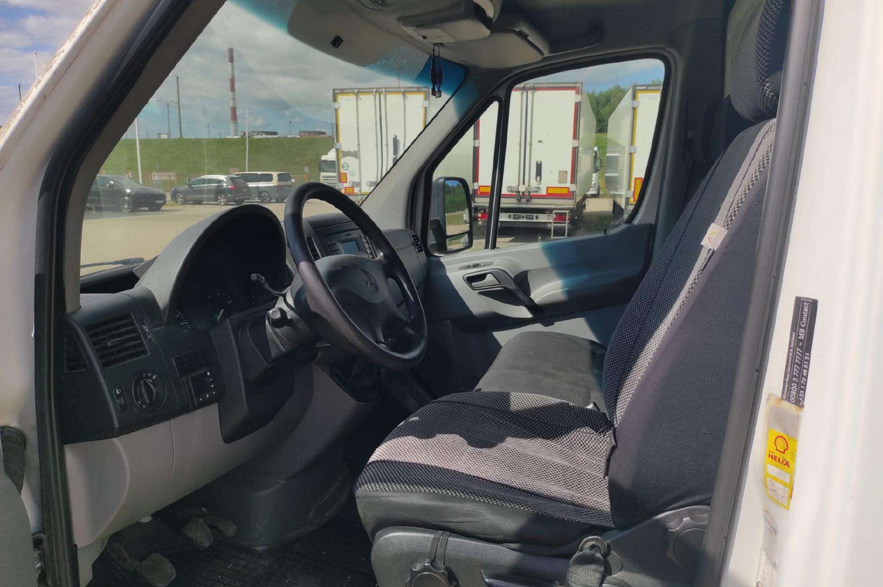 Mercedes-Benz Sprinter - Furgone chiuso: foto 5 Mercedes-Benz Sprinter - Furgone chiuso: foto 5